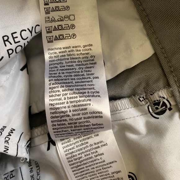 DKNY Cargo gray  shorts size 32x9 - Picture 10 of 11